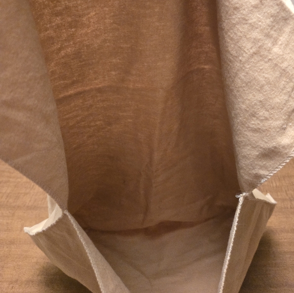 Authentic Louis Vuitton large dust bag in great condition - Picture 6 of 9